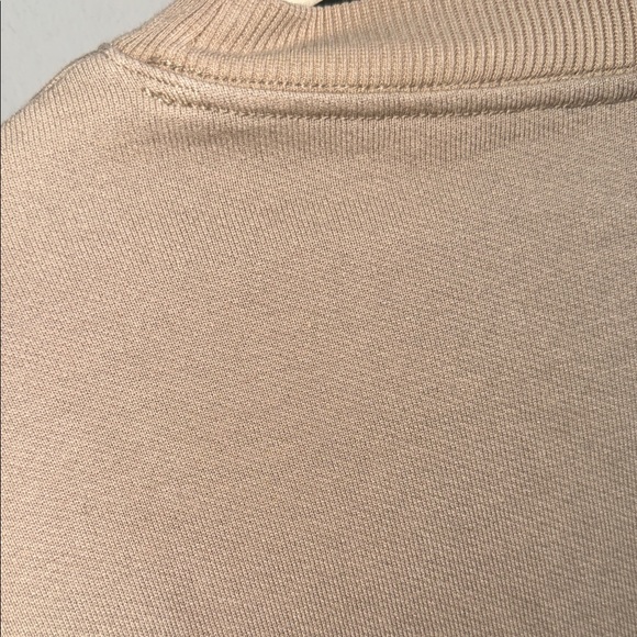 ALO Yoga Women's Beige Crewneck Sweatshirt - Picture 6 of 6